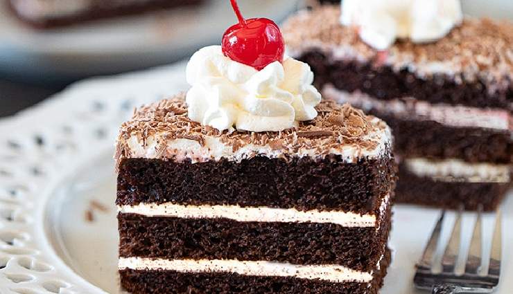 बच्चे हो या बड़े सबको लुभाती है पेस्ट्री, हर खुशी के मौके पर रहती है इसकी डिमांड #Recipe