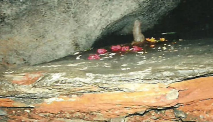 dev bhoomi uttarakhand,sacred places in uttarakhand,hindu mythology temples,uttarakhand pilgrimage sites,spiritual tourism in uttarakhand,triyuginarayan temple story,origin of ganga and yamuna,holy rivers in india,temples of lord shiva in uttarakhand,religious places in uttarakhand