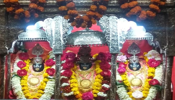 Navratri 2019: इन 5 बड़े शहरों के नाम रखे गए है मां दुर्गा के प्रसिद्द मंदिरों पर