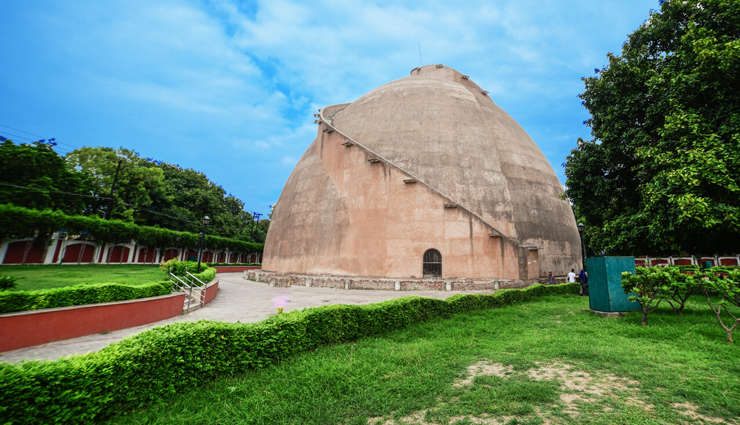 patna,places to visit in patna,tourist attraction in patna,kumrahar,golghar,patna museum,agam kuan