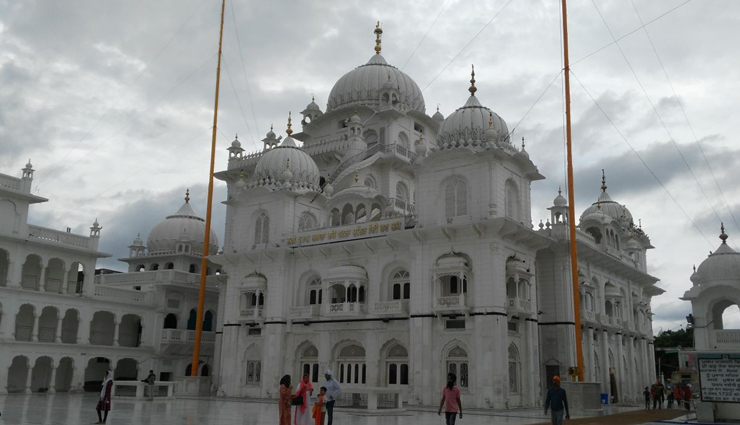 sikh temples,sikh temples to visit in india,india tourism,tourist,tourist places in india,india travel,holidays in india