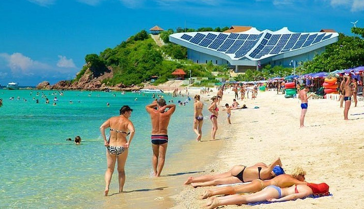 thailand beaches,beautiful beaches in thailand,top beaches in thailand,tropical paradise,andaman sea,gulf of thailand,beach destinations,railay beach,patong beach,nai harn beach,thong nai pan noi,white sand beach,laem tong beach,pattaya beach,haad rin,maya beach,kata beach,water activities,beach parties,travel to thailand