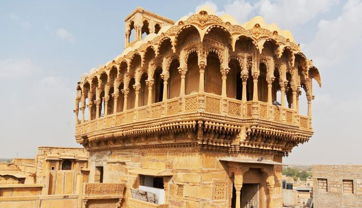 jaisalmer tourist attractions,best places to visit in jaisalmer,jaisalmer sightseeing,top tourist spots in jaisalmer,jaisalmer travel guide,must-see places in jaisalmer,jaisalmer historical sites,explore jaisalmer beauty,jaisalmer heritage destinations,jaisalmer desert attractions