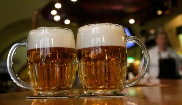 बीयर पीकर जिन्दा हैं 105 साल की यह महिला, याद नहीं कब पिया था पानी