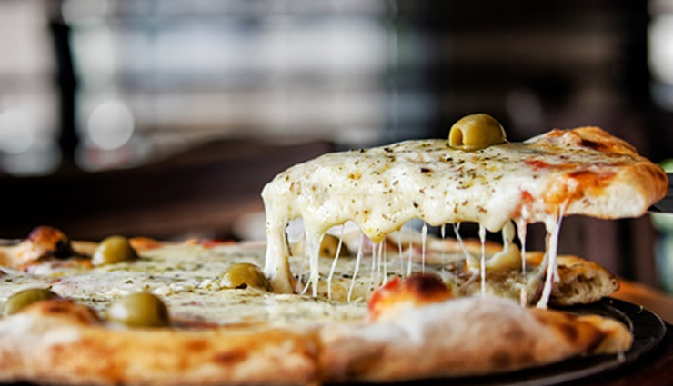 pav bhaji pizza,pizza recipe,pavbhaji recipe,snacks recipe