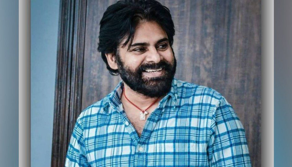 Salman Khan,superstar salman khan,salman gaehshotsava,salman ganpati puja,ashish shelar,salman video viral,pawan kalyan,superstar pawan kalyan,deputy cm pawan kalyan,allu arjun,pawan kalyan birthday