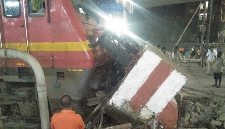 Mumbai-bound Pawan Express hits dead end at LTT