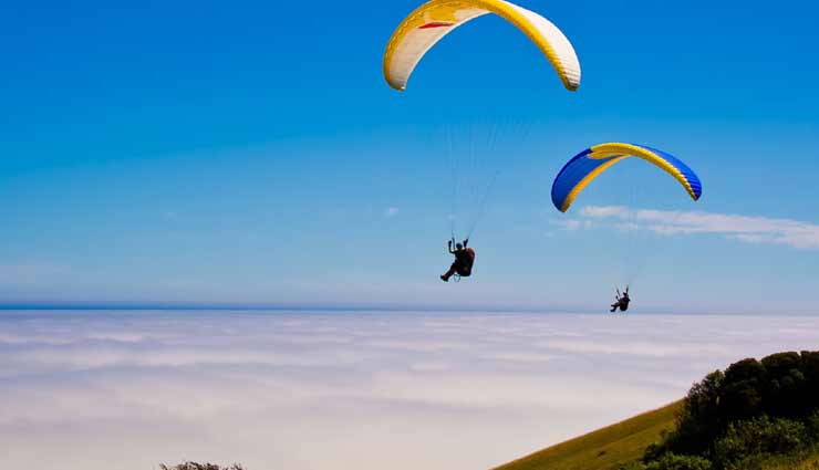 tourist places,indian tourist places,paragliding tourist places,destination for paragliding