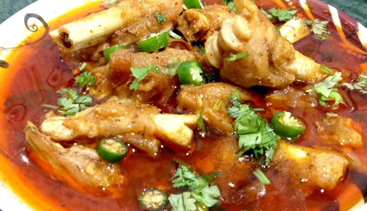 lucknow best food,culinary delights of lucknow,taste the flavors of lucknow,famous dishes of lucknow,authentic lucknow cuisine,must-try food in lucknow,lucknow gastronomic delights,traditional food of lucknow,popular food joints in lucknow,lucknow food guide