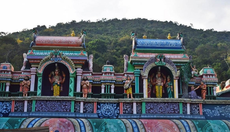 pazhamudircholai murugan temple,pazhamudircholai temple facts,murugan temple trivia,history of pazhamudircholai temple,significance of pazhamudircholai,lord murugans abode,spiritual insights about pazhamudircholai,pilgrimage to pazhamudircholai,unique features of the temple,cultural heritage of pazhamudircholai