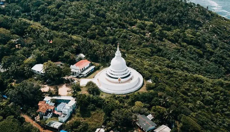 darjeeling tourism,darjeeling travel guide,things to do in darjeeling,darjeeling tea gardens,kanchenjunga view,darjeeling toy train,darjeeling hill station,darjeeling sightseeing,darjeeling travel tips,darjeeling itinerary,darjeeling honeymoon,west bengal tourism,darjeeling nature spots,darjeeling adventure activities