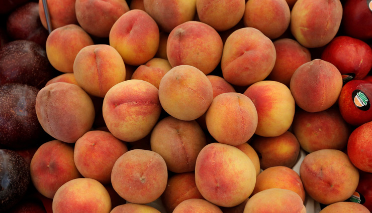 pregnancy,pregnancy tips,what to eat during pregnancy,what not to eat during pregnancy,food to avoid during pregnancy,papaya,litchi,peach,wild apple,pineapples,Health,Health tips