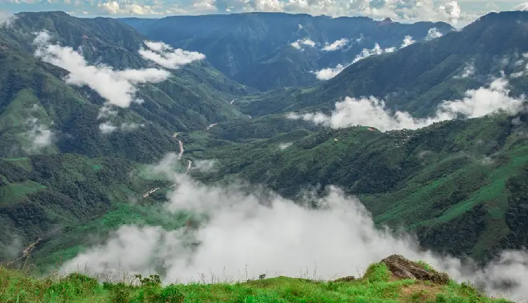 shillong travel guide,best places to visit in shillong,shillong tourism,shillong itinerary,shillong hill station,shillong meghalaya attractions,shillong road trip from guwahati,shillong tourist spots,shillong scotland of the east,shillong things to do