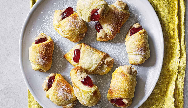 peanut butter and jelly crescent rolls,hunger struck,food,easy recipe