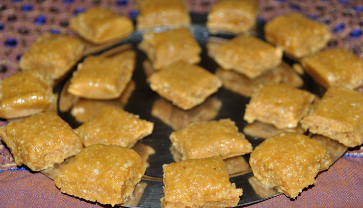 peanut barfi,sweets recipe,fast recipe,navratri recipe