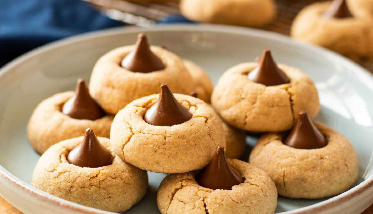 homemade cookies,cookie recipes,sweet treats,baking at home,delicious desserts,easy cookie recipes,irresistible cookies,mouthwatering treats,homemade delights,baking inspiration,cookie baking,homemade baking,sweet snacks,dessert recipes,baking ideas,homemade goodies,cookie lovers,baking creativity,delicious sweets,baked delights