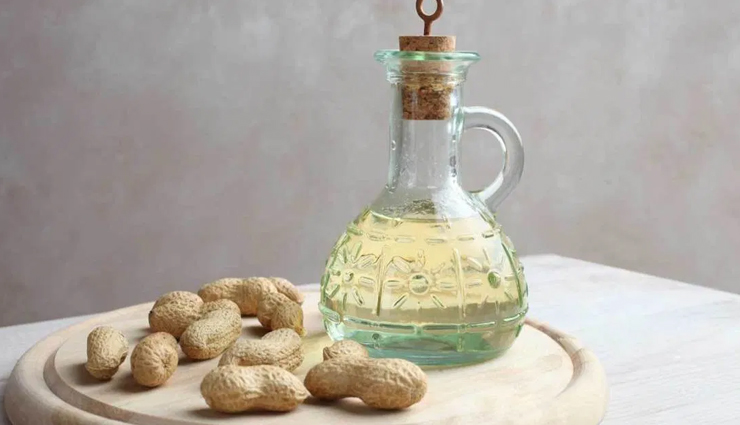 त्वचा की कई परेशानियों से निजात दिलाएगा ऑयल मसाज, जानें कौन सा तेल रहेगा उपयोगी beauty tips,beauty tips in hindi,oil massage