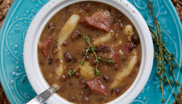 traditional bahamian foods,bahamian cuisine,delightful bahamian dishes,authentic bahamian recipes,flavors of the bahamas,must-try bahamian foods,bahamian culinary delights,tasting the bahamas: traditional foods,bahamian food culture,exploring bahamian gastronomy,best bahamian dishes,traditional flavors of the bahamas