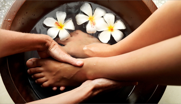 beauty tips,how to look after our feet at home,pedicure