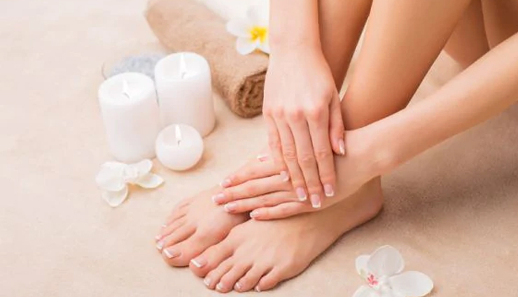 steps to do salon like pedicure,pedicure at home,legs care tips