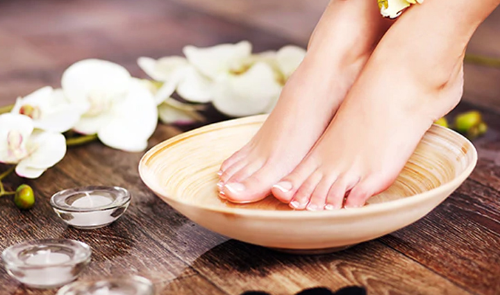 5 Ways To Give Yourself Pedicure at Home