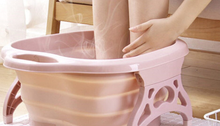 pedicure at home,easy steps to do pedicure at home,step-by-step pedicure,pedicure tips,pedicure tips,beauty tips,beauty tips