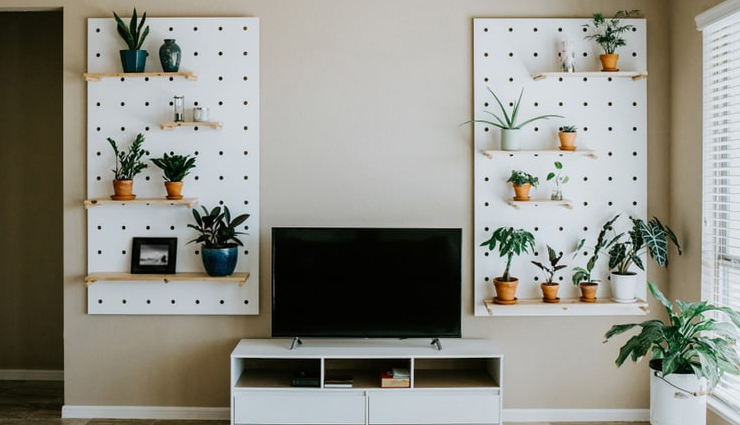 6 Unexpected Uses for Pegboards in Home Decor