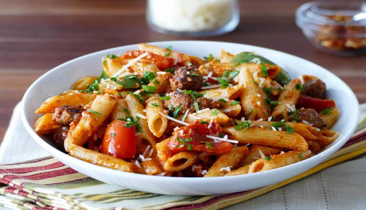 पेस्टो सॉस के साथ पेनी पास्ता बनाएगा आपका दिन #Recipe 