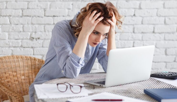 subtle signs of inferiority complex,inferiority complex symptoms,recognizing inferiority complex,inferiority complex behaviors,dealing with inferiority complex,overcoming inferiority complex,inferiority complex warning signs,self-esteem issues and inferiority complex,coping with inferiority feelings,identifying inferiority complex in others,understanding inferiority complex,boosting self-confidence,mental health and inferiority complex,inferiority complex support,inferiority complex and personal growth