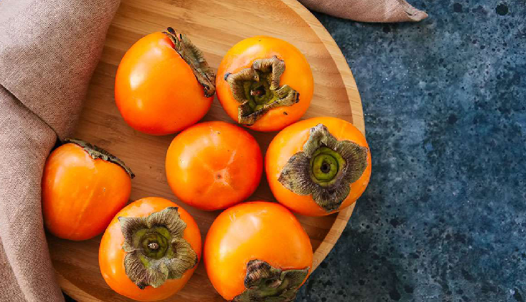 8 Amazing Benefits of Using Persimmon on Skin