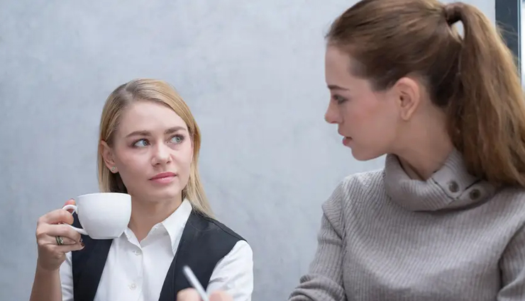 detecting lying,signs of deception,how to spot a liar,identifying dishonesty,lying body language,deceptive behavior cues,truth vs. lies: recognizing the difference,uncovering lies and deceit,liar detection techniques,reading peoples lies