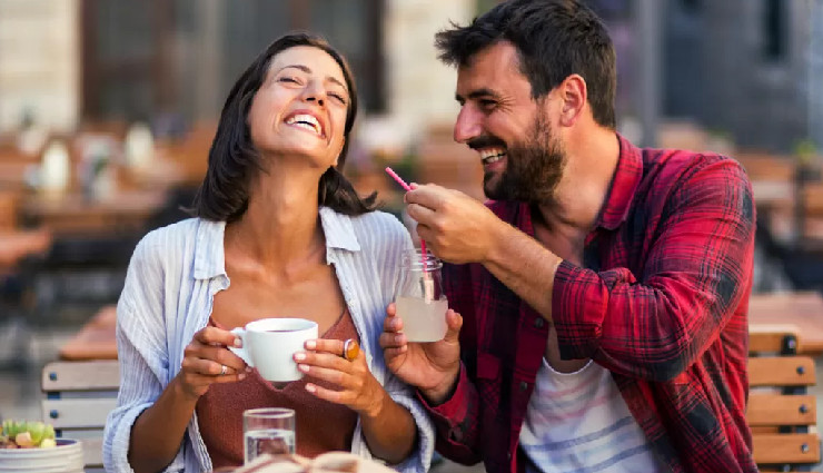 being friends first,friends before dating,benefits of friendship before relationship,building strong relationships,relationship foundation,trust and communication,shared interests,conflict resolution,emotional support,compatibility check,genuine connection