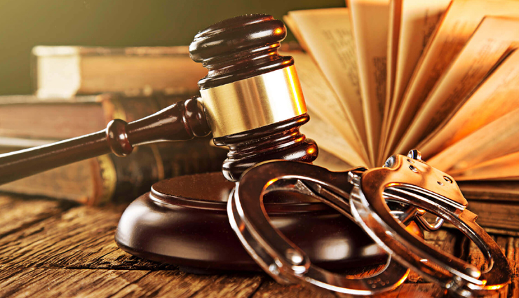 How Does a Personal Injury Attorney Investigate Your Claim?