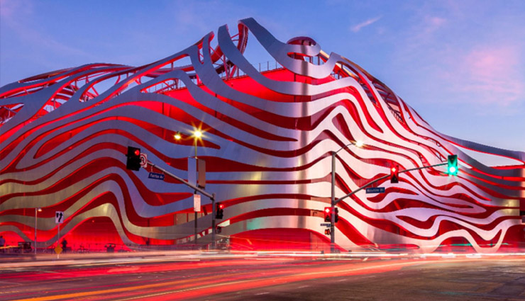 los angeles,places to visit in los angeles,los angeles travel,warner bros studio tour,peterson automotive,la brea tar pits,oue skyspace,natural history museum,trael,tourism