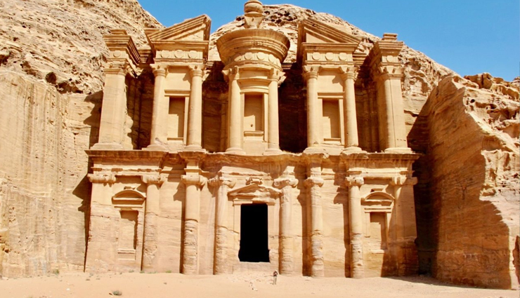 most incredible man made landmarks,list of most incredible man made landmarks,palace of westminster,eiffel tower,statue of liberty,taj mahal,petra,machu pichu,rome colosseum,burj kalifa,osaka castle,sydney opera house,sagrada familia,travel,holidays,travel guide