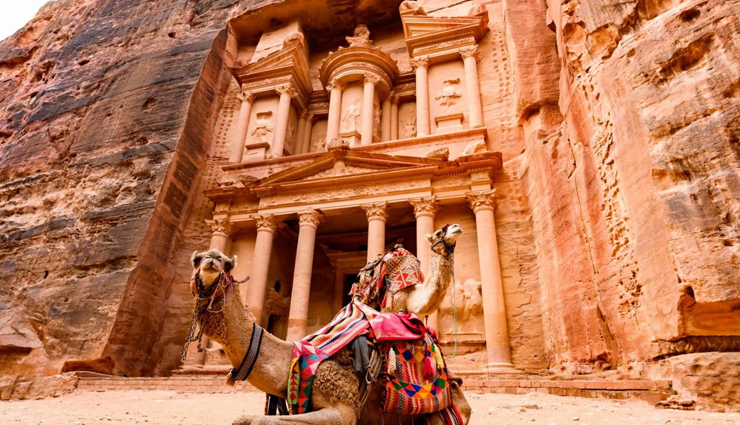 seven wonders of the world,popular wonders of the world,taj mahal india,colosseum italy,great wall of china,petra jordan,machu picchu peru,christ the redeemer brazil,chichen itza mexico,world heritage sites,famous landmarks,historical monuments