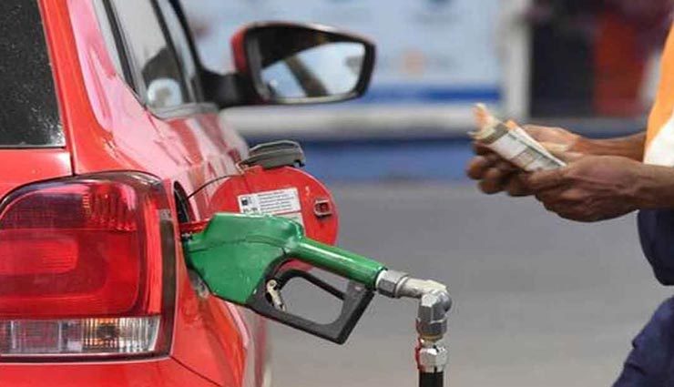 भरतपुर : इस महीने 18 दिन में दसवीं बार बढ़ी पेट्रोल-़डीजल की कीमतें 