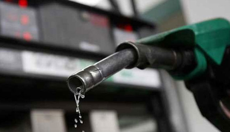 बढ़ सकतें है पेट्रोल और डीजल के दाम, सरकार ने उत्पाद शुल्क में कटौती से इनकार