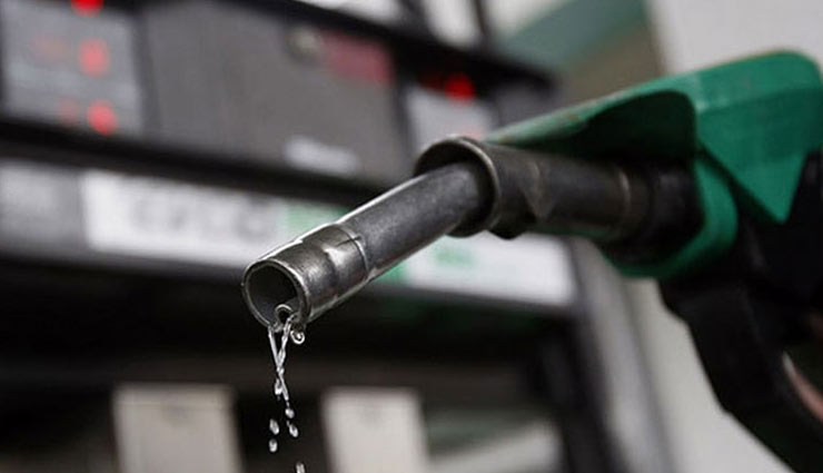 पेट्रोल-डीज़ल की कीमतों ने बनाया नया रिकॉर्ड, जानिए क्‍या है आज का रेट