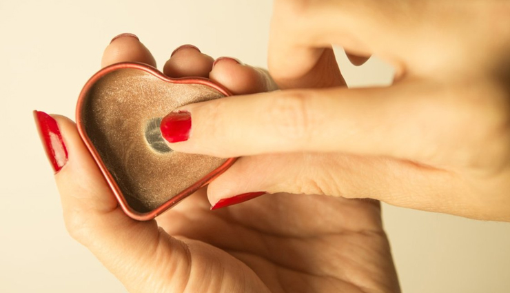 tips to get rid of dry skin naturally,dry skin tips,home remedies to treat dry skin,dry skin care tips,skin care tips,beauty tips,beauty hacks