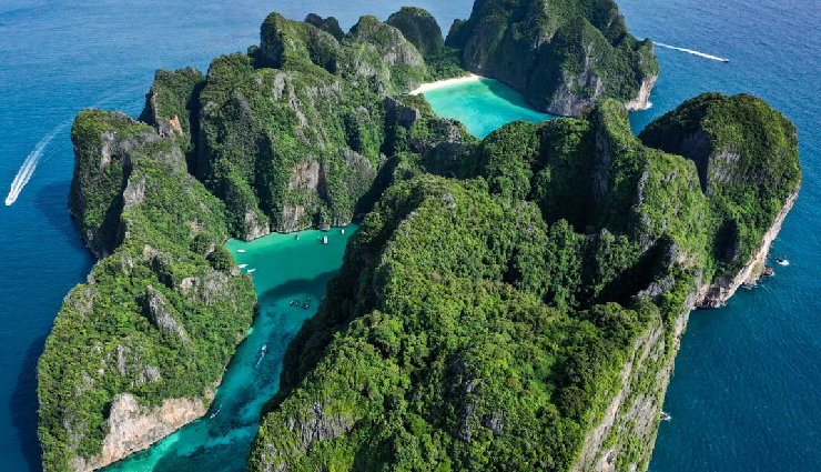 best tourist attractions thailand,top places to visit in thailand,must-see attractions thailand,thailand travel destinations,famous landmarks in thailand,cultural wonders thailand,historical sites thailand,natural beauty spots thailand,thailand vacation highlights,hidden gems thailand