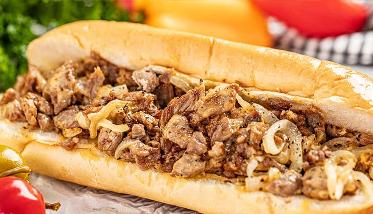 philly cheesesteak recipe,homemade philly cheesesteak,authentic philly cheesesteak,how to make philly cheesesteak,best philly cheesesteak recipe,classic cheesesteak sandwich,easy philly cheesesteak,philadelphia cheesesteak,cheesesteak ingredients,beef cheesesteak recipe
