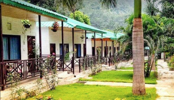 yoga ashrams in rishikesh,best yoga retreats,traditional ashrams,yoga centers in rishikesh,spiritual retreats,meditation ashrams,meditation centers in rishikesh,tranquil meditation spaces,mindfulness retreats,meditation workshops,serene meditation ashrams,silent retreat centers,yoga and meditation ashrams,yogic retreats,spiritual getaways,holistic wellness centers,yogic lifestyle ashrams,meditation and yoga institutes,rishikesh yoga and meditation retreats,authentic yoga experiences,vedic meditation ashrams,yogic philosophy centers,nature retreats,wellness ashrams,traditional yoga ashrams in rishikesh,yoga teacher training centers,yoga and ayurveda retreats,residential yoga programs,yoga philosophy workshops,ancient yogic practices