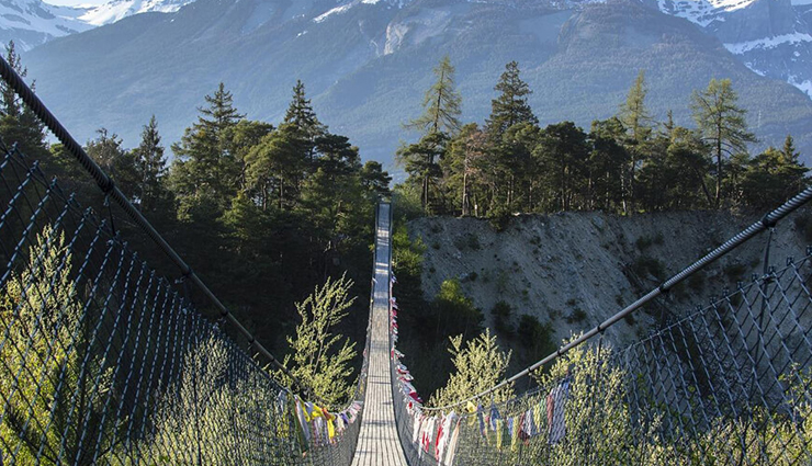 phuentsholing tourist attractions,must-visit places in phuentsholing,top tourist spots in phuentsholing bhutan,attractions to see in phuentsholing,best places to visit in phuentsholing,phuentsholing sightseeing destinations,explore phuentsholing tourist hotspots,phuentsholing travel highlights,key landmarks in phuentsholing bhutan,phuentsholing bucket list attractions