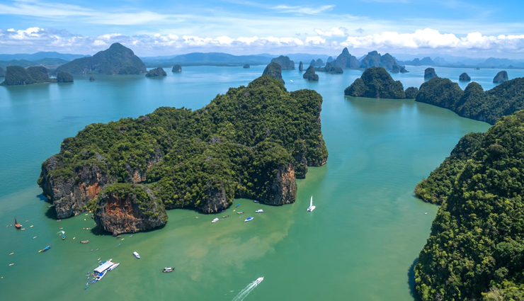 phuket,places to visit in phuket,tourist attraction in phuket,patong beach,phang nga bay,kalim beach,khao phra thaeo wildlife park,thalang national museum