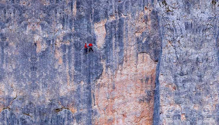 head spin images,death-defying photos