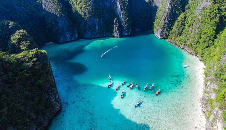 beautiful islands near phi phi island,stunning islands close to phi phi,breathtaking islands around phi phi,must-visit islands near phi phi,nearby islands from phi phi,picturesque islands near phi phi,top island destinations near phi phi,tropical getaways from phi phi,island hopping near phi phi,phi phi island neighboring islands