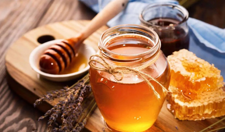 महंगी क्रीम से नहीं इन घरेलू उपायों की मदद से दूर करे चेहरे के काले दाग धब्बे, कुछ ही दिनों दिखेगा फायदा easy and effective way to remove dark spots on the face no need for expensive cream,beauty tips,beauty hacks