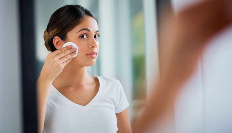 beauty,beauty tips,acne,black spots,smooth skin,glowing skin,sensitive skin,soft and glowing skin,chicken pox scars,simple beauty tips