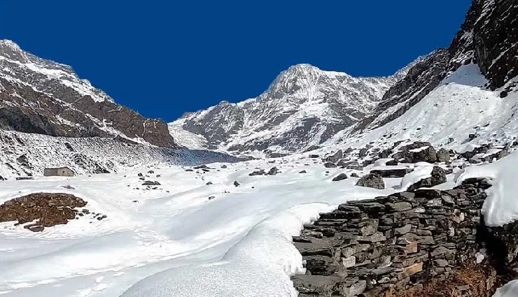 less explored jungle trails in uttarakhand,uttarakhand trekking trails 2024,hidden trekking spots in uttarakhand,offbeat jungle trails in uttarakhand,uttarakhand adventure tourism,chakrata coniferous forests trek,kharamba geological trail,molta stargazing trek,munsiyari to milam glacier trek,bageshwar to kafni glacier trek,pindari glacier trek,uttarakhand summer trekking destinations,untouched wilderness in uttarakhand